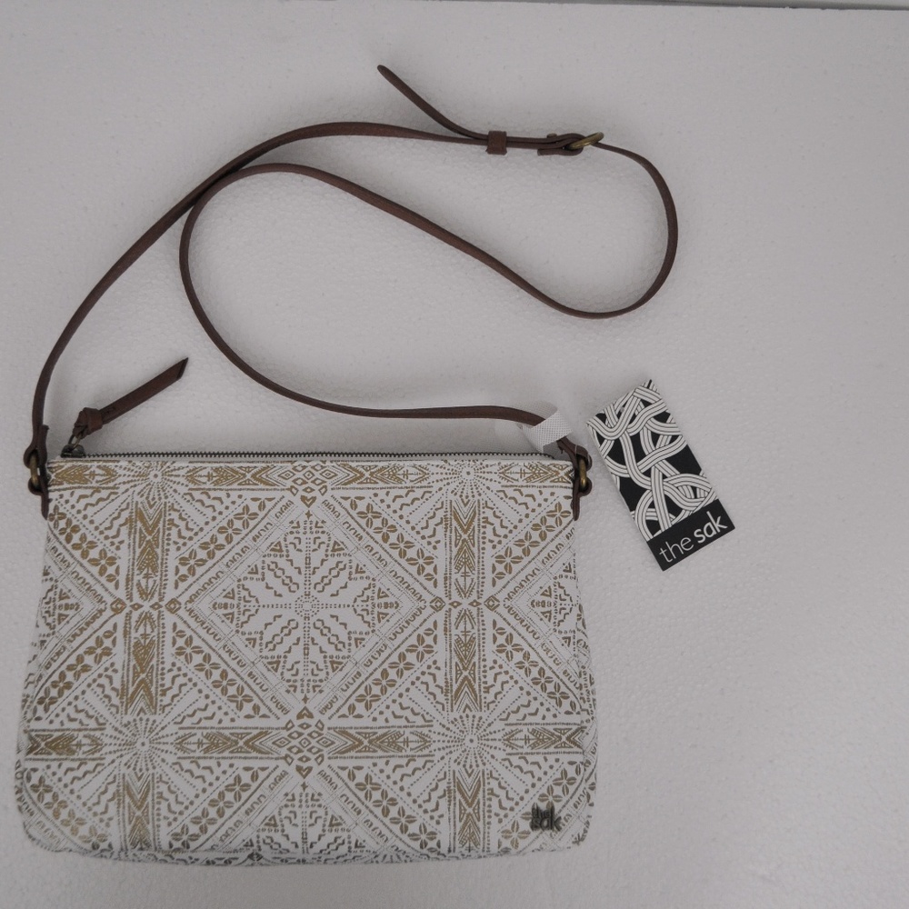 The Sak women's MAELLE MEDIUM CROSSBODY BAG PURSE